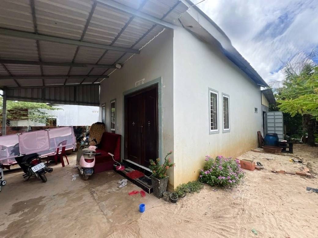 House and lot สำหรับขาย ขนาดที่ดิน 230 ตร.ม.
