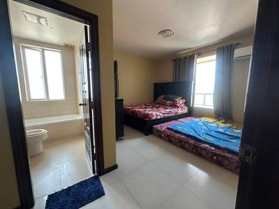 ខុនដូ តម្លៃ $390,000