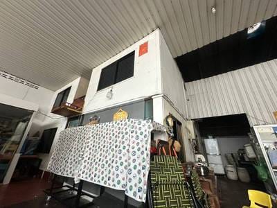 263 sqm Land Size Sklad Na prodej