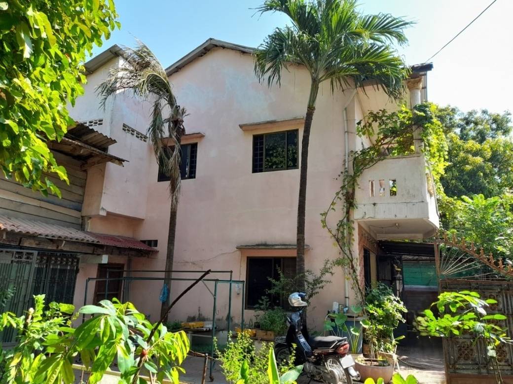 3 sqm Living Size Pozemky Na prodej in Chbar Ampov