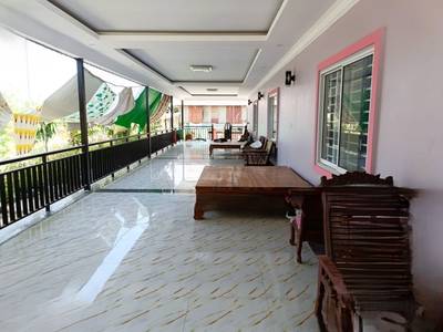 9,813 sqm Land Size House and lot Na prodej