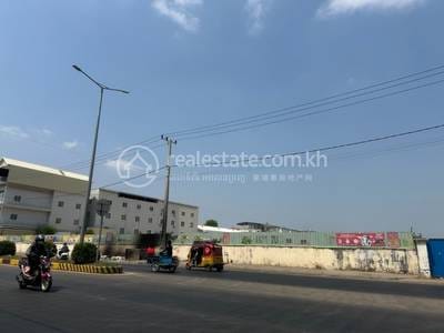 Działka For Sale & Rent w Sen Sok $43,000,000