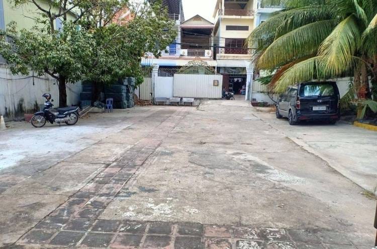 Tuek Thla, Sen Sok, Phnom Penhの別荘賃貸物件