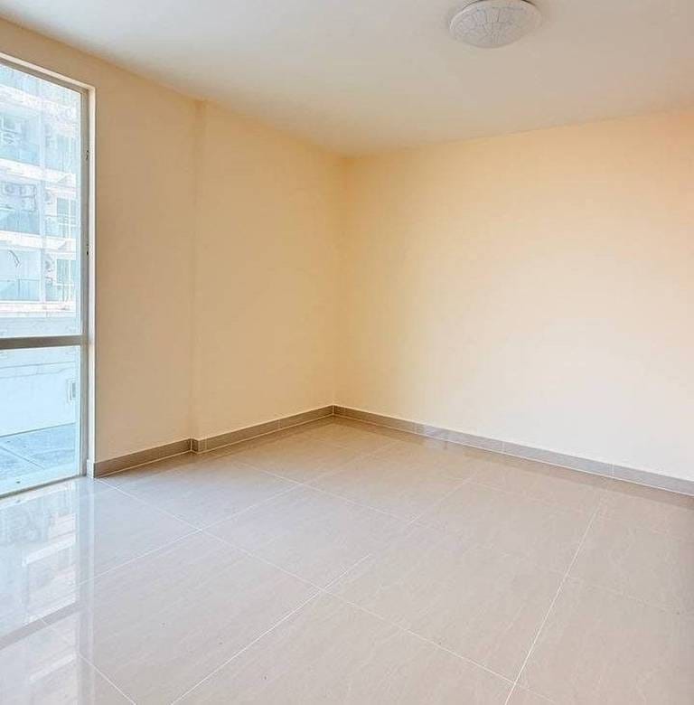 122 sqm Land Size Condo For Sale & Rent