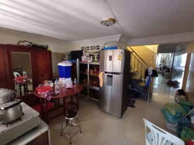 Flat House Na sprzedaż o powierzchni mieszkalnej 178.8 m² w Por Sen Chey