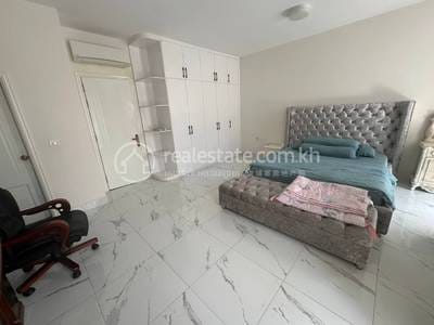$230,000 Twin Villa