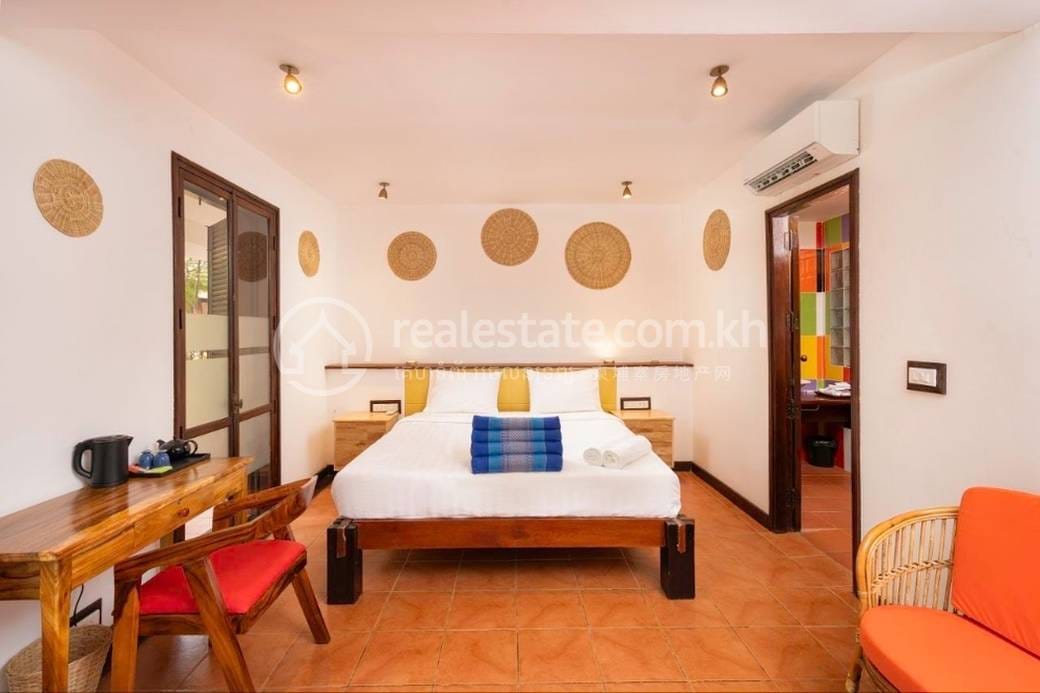 2,098 sqm Land Size Hotel For Sale & Rent
