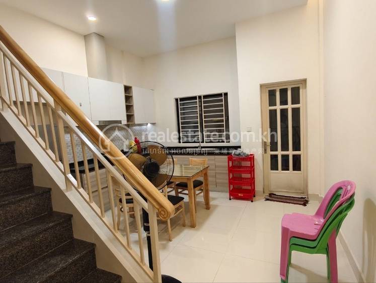 Borey Peng Huoth: The Star Platinum Polaris​ II | 79.8 sqm Land Size Shophouse K pronájmu