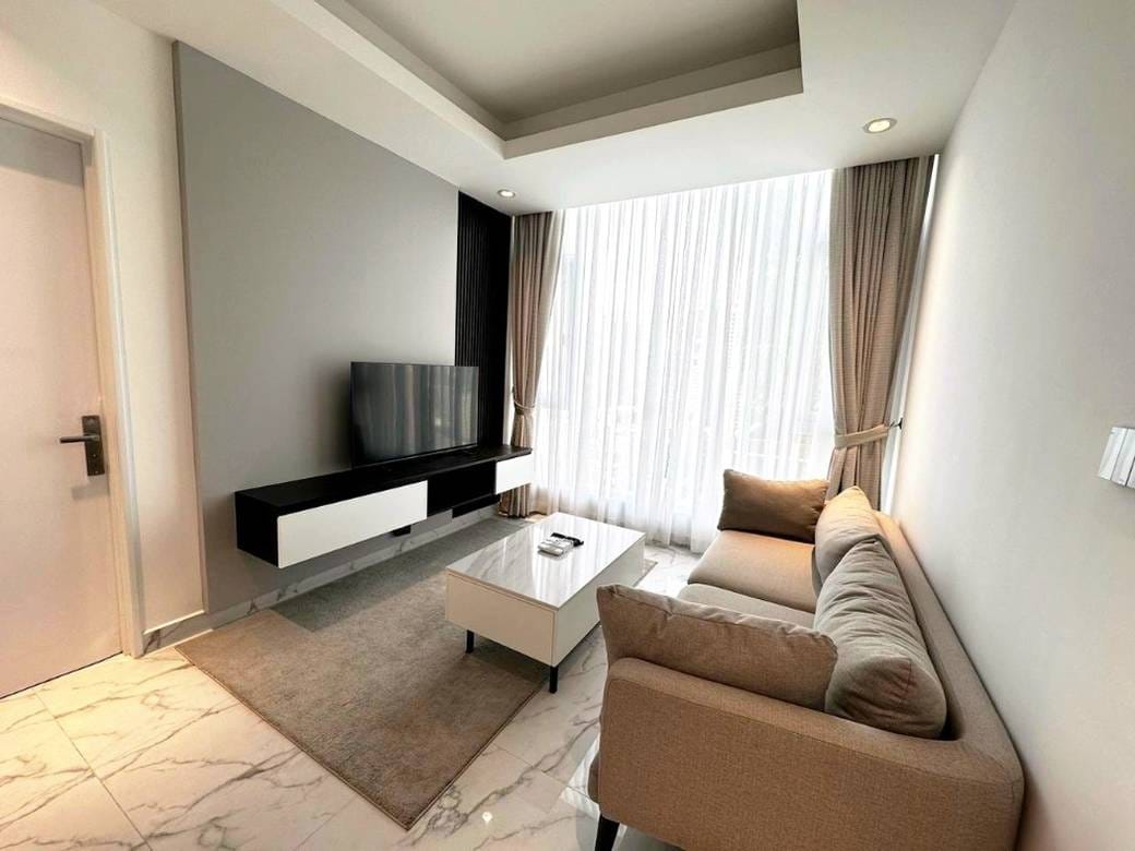 Condo For Sale in BKK 1, Boeng Keng Kang, Phnom Penh