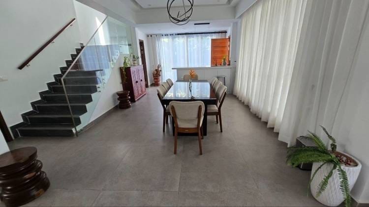 Chak Angrae Kraom, Meanchey, Phnom Penhの別荘賃貸物件
