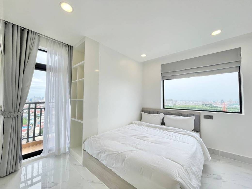 TV Tower Condominium | $1,200 Byt