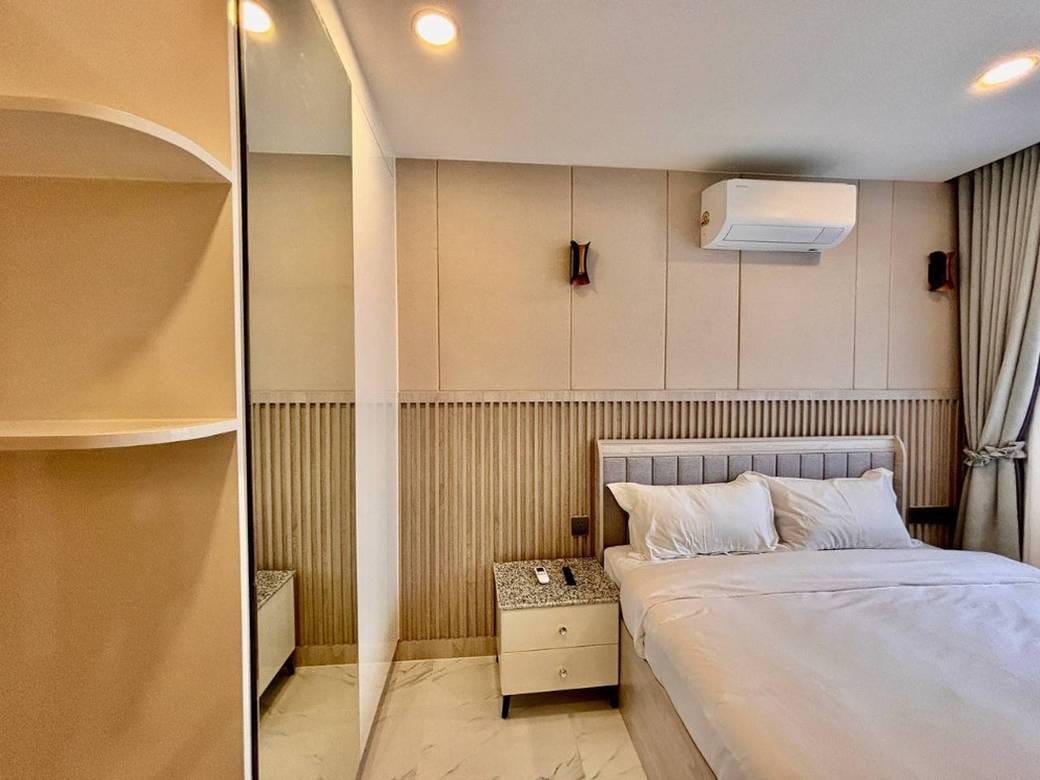 TV Tower Condominium | $500 Appartement