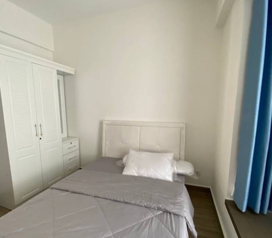 Zařízeno Condo For Sale & Rent