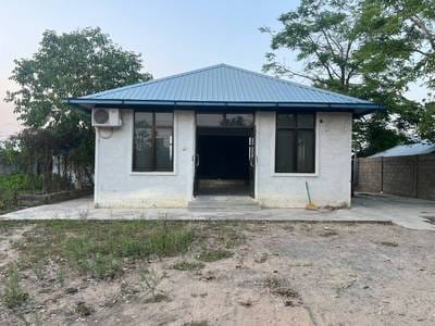 คลังสินค้า สำหรับเช่า ใน Kamboul $1,600