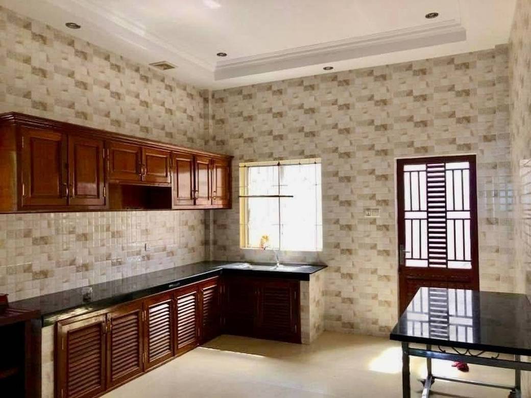 $600 Flat House