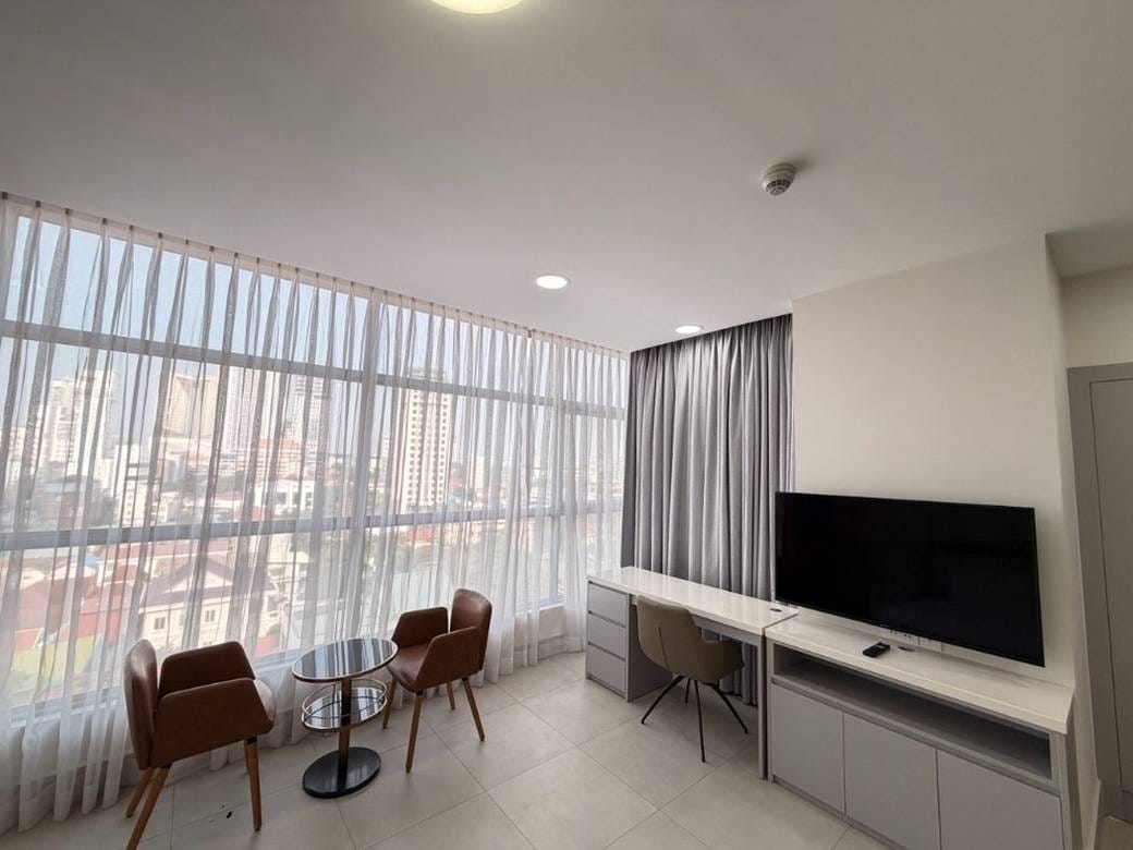Richardsons Serviced Apartment | Appartement avec services Meublé À louer