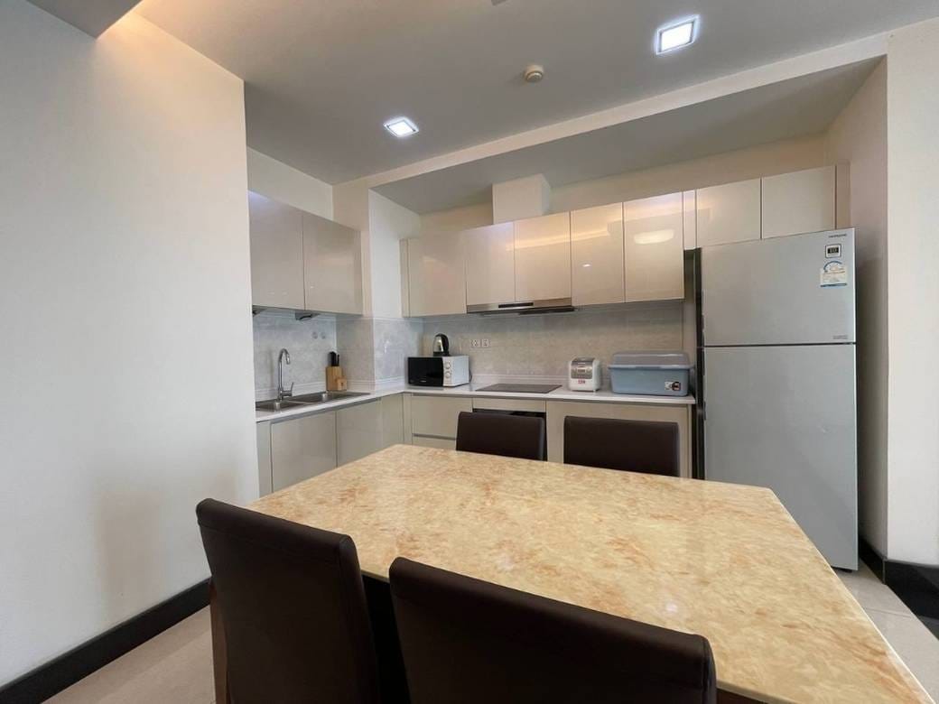 Apartmán se službami K pronájmu in Boeng Keng Kang $850