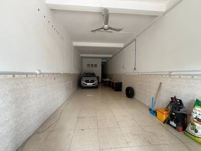 $1,500 Shophouse