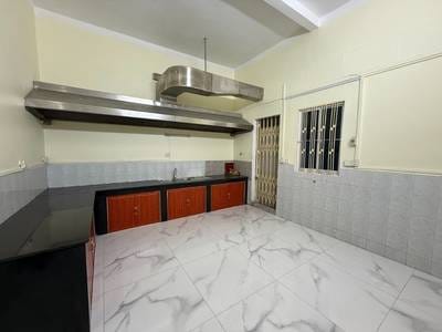 Shophouse K pronájmu in Chey Chumneah, Daun Penh, Phnom Penh