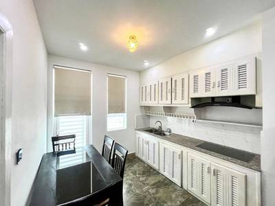 Condo Na wynajem z 2 sypialniami za $600