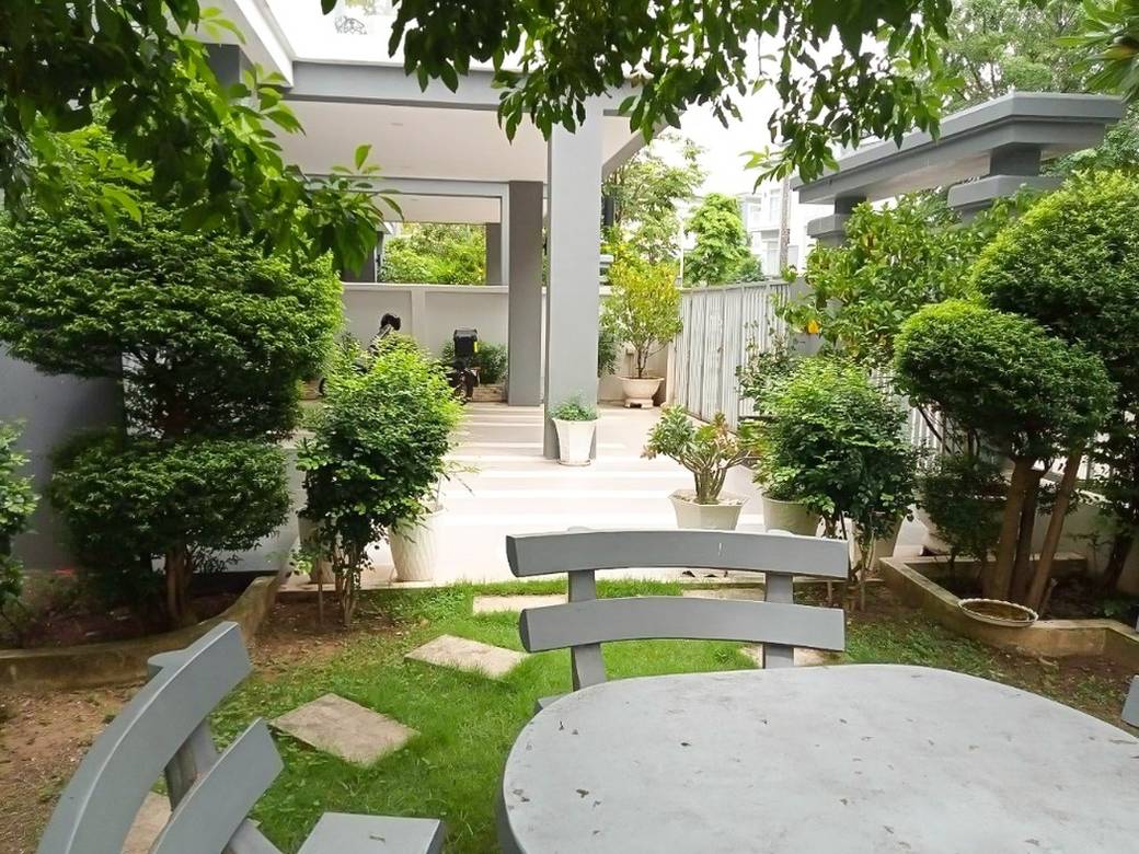 $495,000 Villa