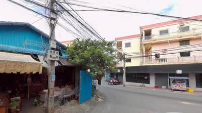 240 sqm Land Size Sklad For Sale & Rent