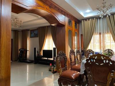 400 sqm Land Size House and lot Na prodej
