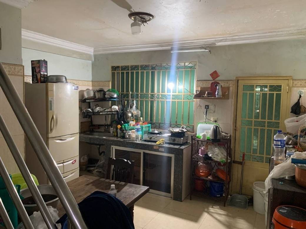 $90,000 Flat House