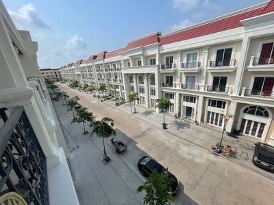 Shophouse For Sale & Rent in Bak Kaeng, Chroy Changvar, Phnom Penh