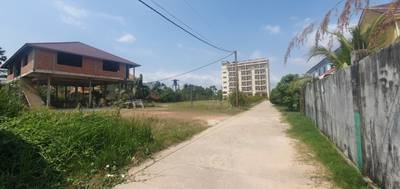 10,976 sqm Land Size Building For Sale