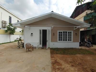 $400 House