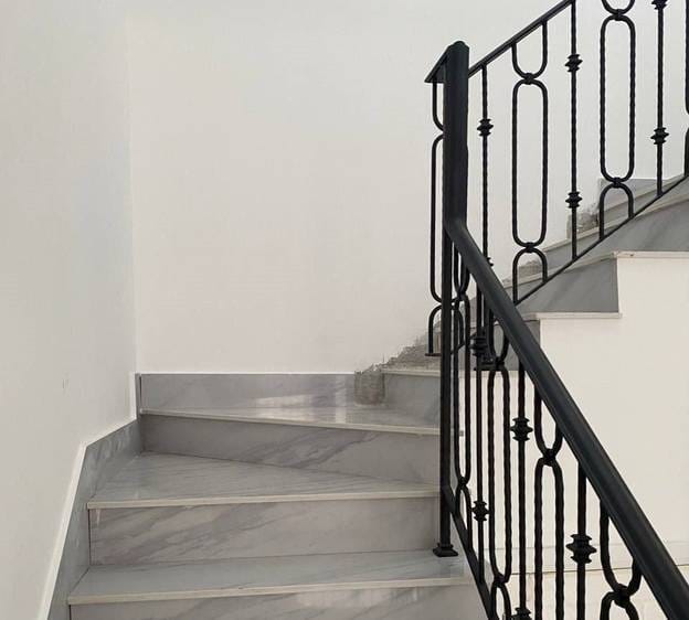 Willa Na wynajem o powierzchni mieszkalnej 336 m² w Sen Sok