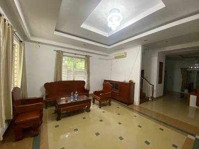 Borey Peng Huoth: The Star Platinum | 100 sqm Land Size Vila K pronájmu