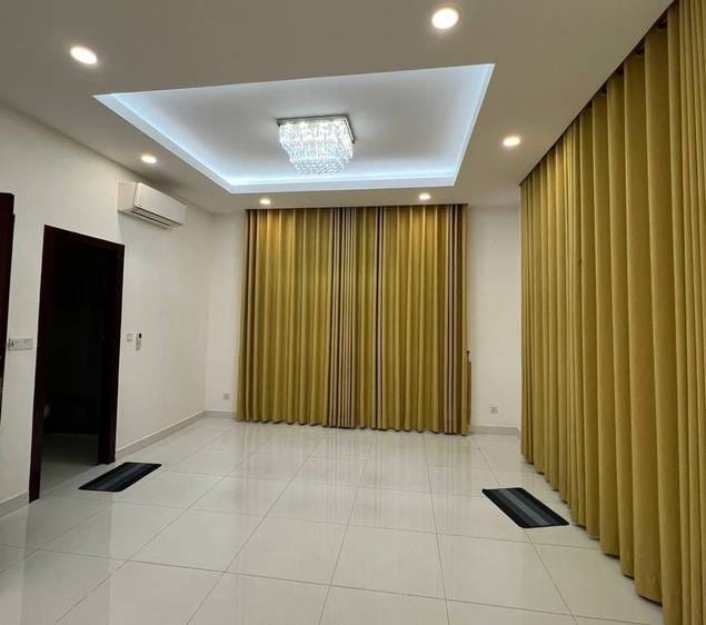 277.2 sqm Land Size Vila Na prodej for $185,000