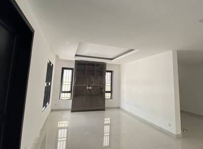 Willa Na wynajem o powierzchni działki 276 m²