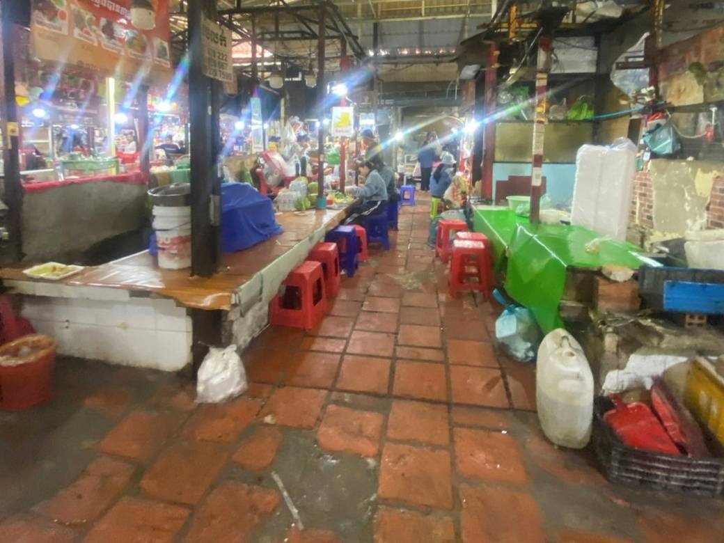 BKK 2零售店出售，位于BKK 2
