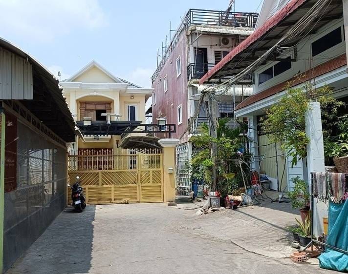 175 sqm Land Size House and lot For Sale