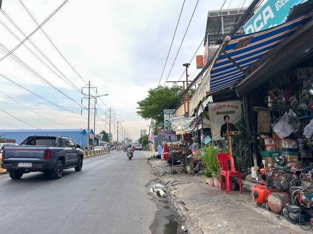 Lot For Sale in Sen Sok $12,000,000