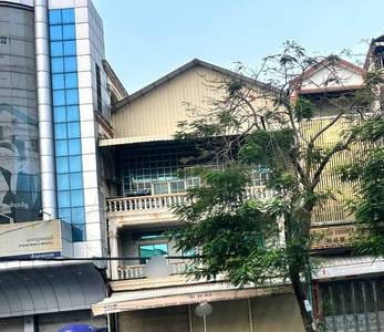 House and lot សំរាប់លក់ ទំហំដី 152 ម៉ែត្រការ៉េ