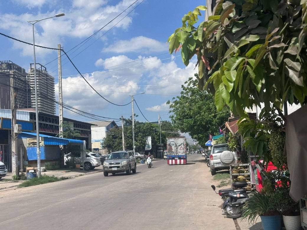 Khmuonh ที่ดิน สำหรับขาย ใน Khmuonh