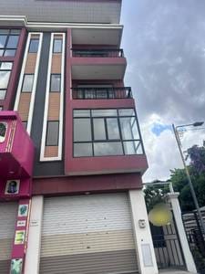 72平方米土地面积的House and lot出售