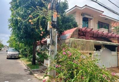 300 sqm Land Size Villa For Rent
