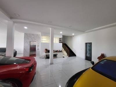 880 sqm Living Size Building For Sale in Sen Sok