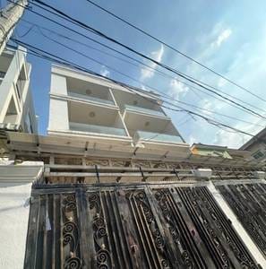 $360,000 Maison