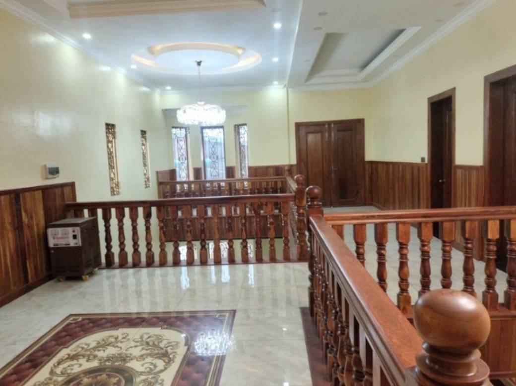 1,359 sqm Living Size Vila Na prodej in Por Sen Chey