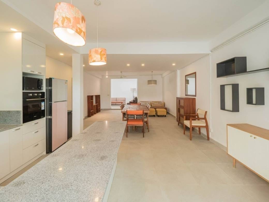 $2,800 Byt