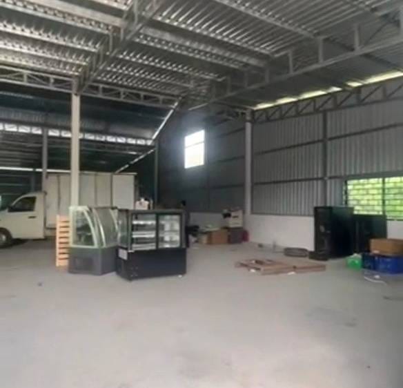 2,900 sqm Living Size Sklad K pronájmu in Chbar Ampov