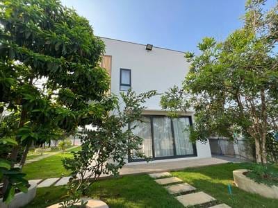 1,246 sqm Land Size Vila For Sale & Rent