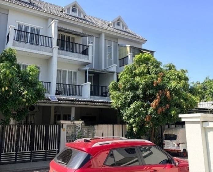 Рядовой дом Для Продажи in Chaom Chau 1, Por Sen Chey, Phnom Penh