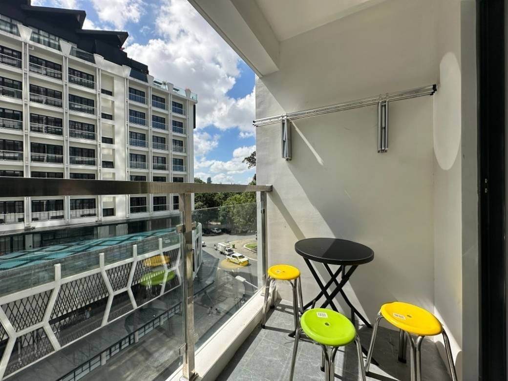$60,000 Condo